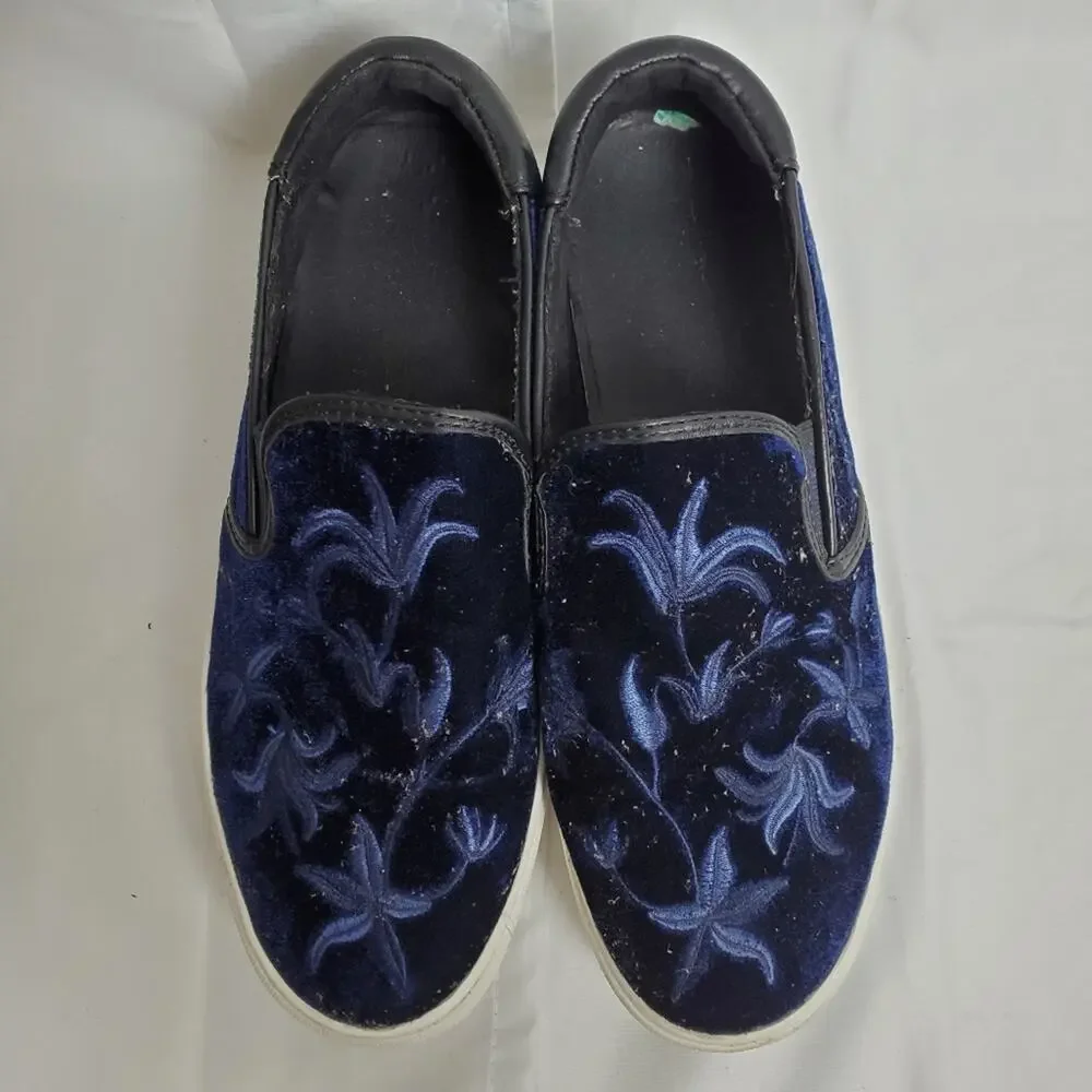 Kenneth Cole Alesy Blue Velvet Platforms SZ 8